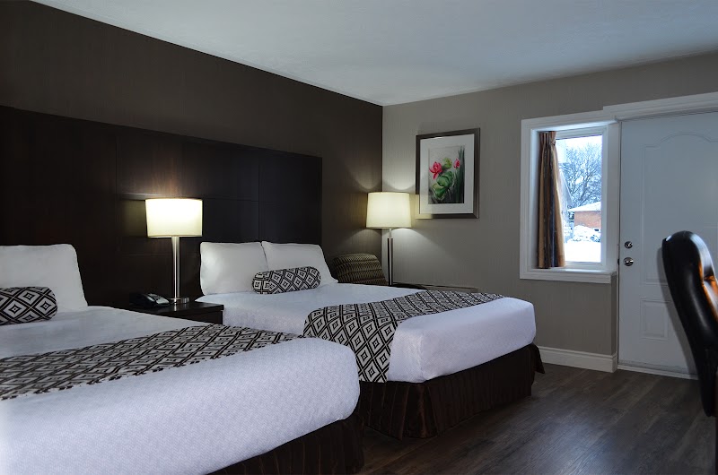Travellers Inn Hanover in Hanover, Canada