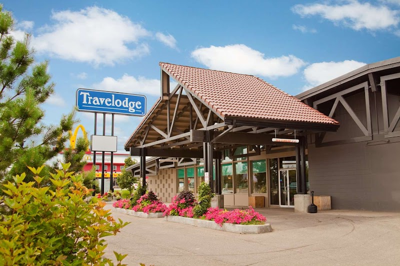 Travelodge by Wyndham Prince Albert in Prince Albert, Canada