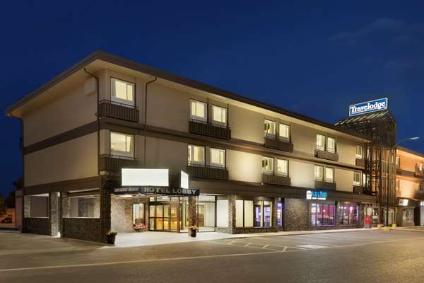 Travelodge by Wyndham in Lethbridge, Canada