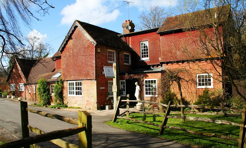 Trivelles Waterhall Country Hotel - Gatwick in Crawley, United Kingdom