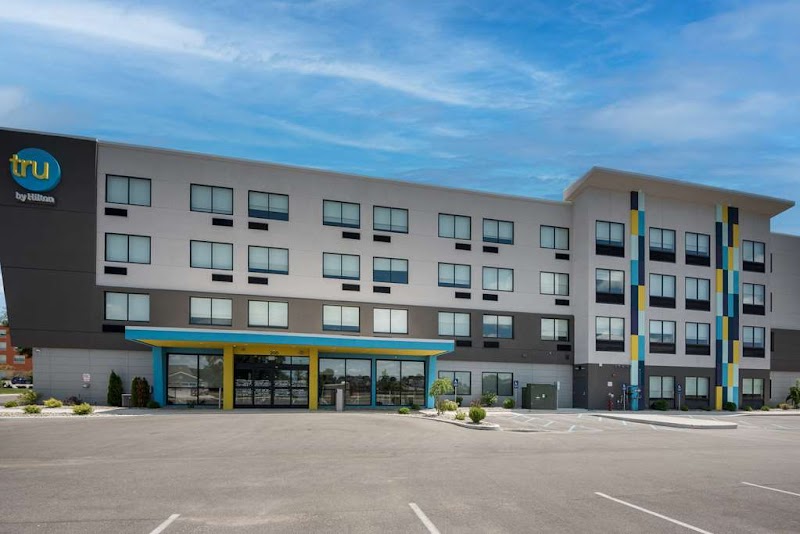Tru by Hilton Warsaw in Warsaw, Indiana, United States