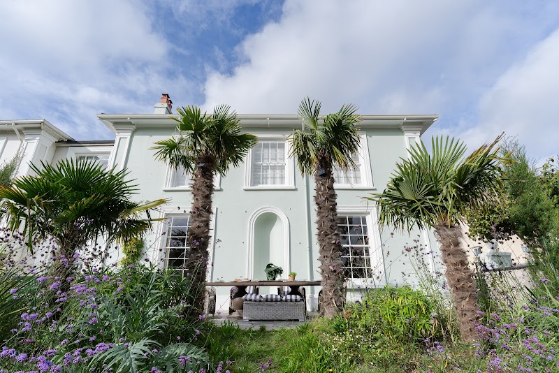 Truro Lodge in Truro, United Kingdom