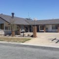 Tudor House Motel