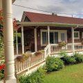 Twin Gables Inn