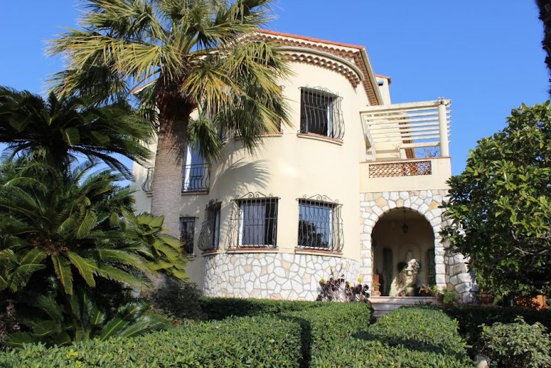 Villa Calliste in Saint-Laurent-du-Var, France