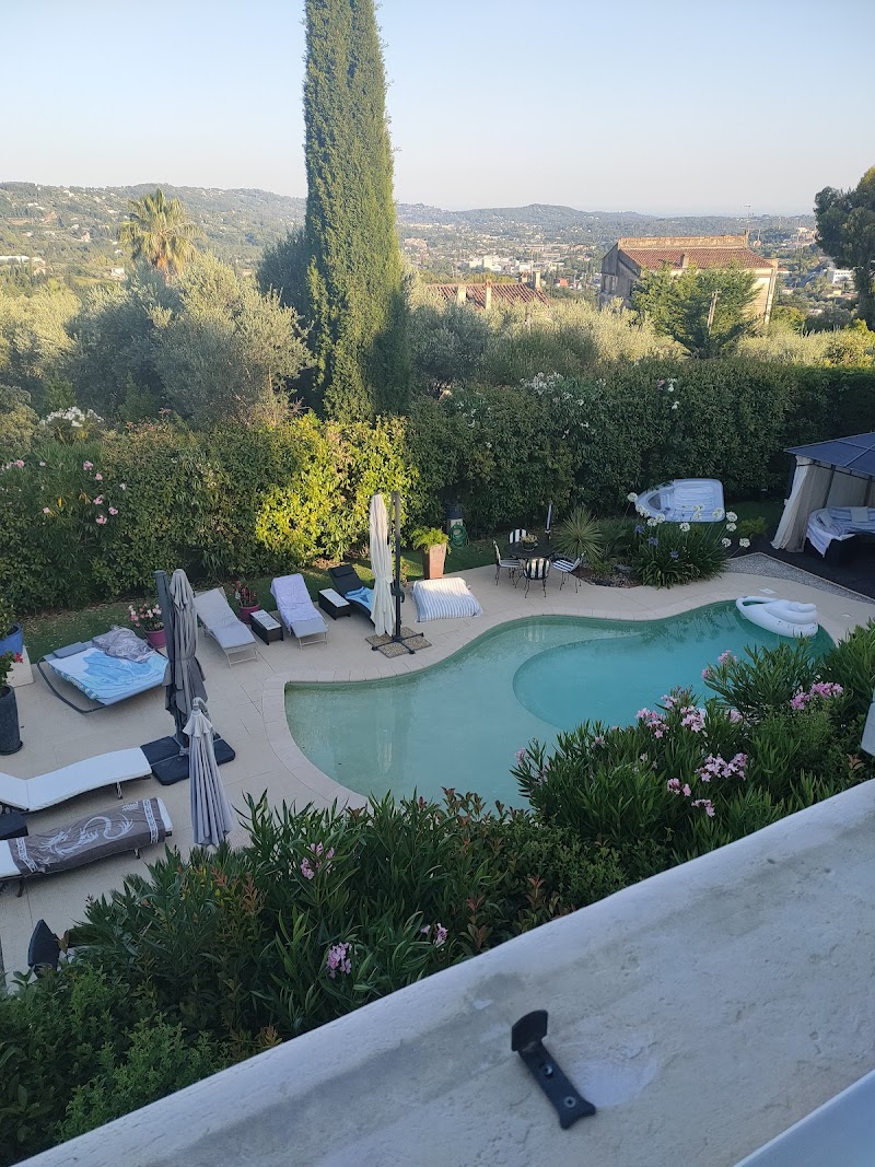 Villa Des 2LL in Grasse, France