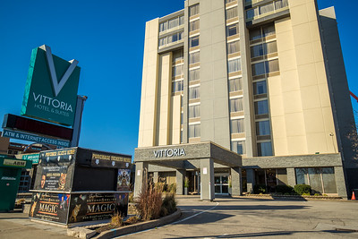 Vittoria Hotel and Suites in Niagara Falls, Canada
