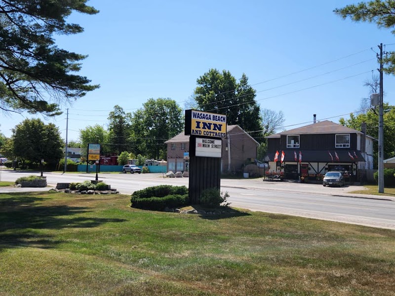 Wasaga Beach Inn & Cottages in Wasaga Beach, Canada