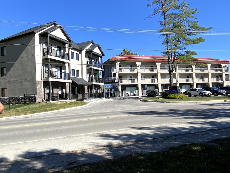 Wasaga Riverdocks Hotel in Wasaga Beach, Canada