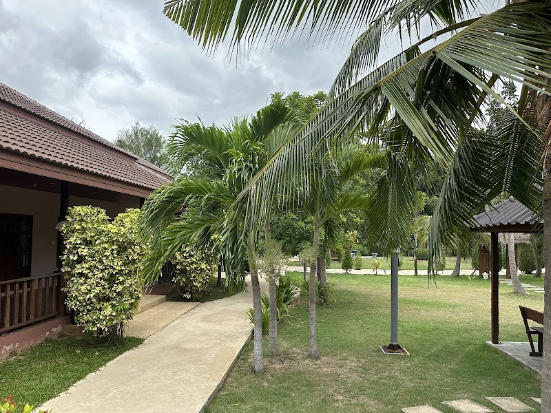 Waterside Resort in Pran Buri, Thailand
