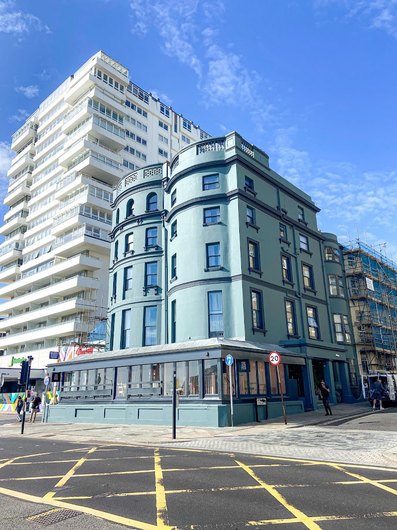 West Beach Hotel in Worthing, United Kingdom