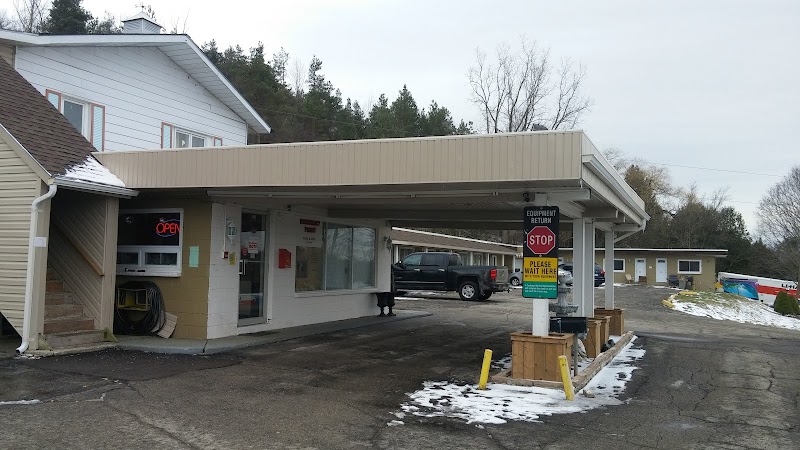 Westmount Motel in Woodstock, Canada