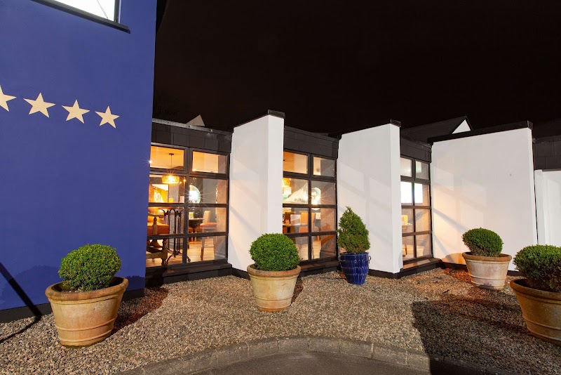 White Horse Hotel in Derry, United Kingdom