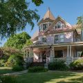 White Lace Inn
