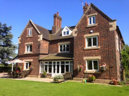 Whitethorn Farmhouse in Congleton, United Kingdom
