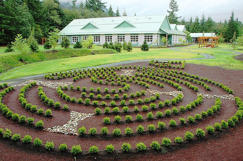 Willow Bay Retreat in Qualicum Beach, Canada