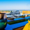 2Ten Hotel