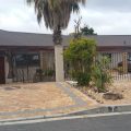 7 On Kloof Guesthouse