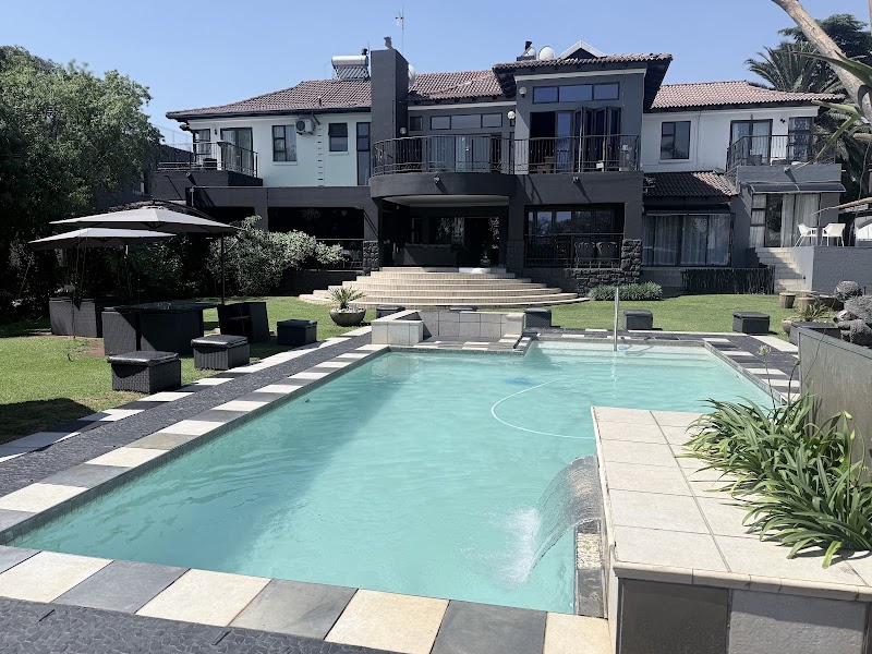 Africa Paradise - OR Tambo Airport Boutique Hotel in Benoni, South Africa