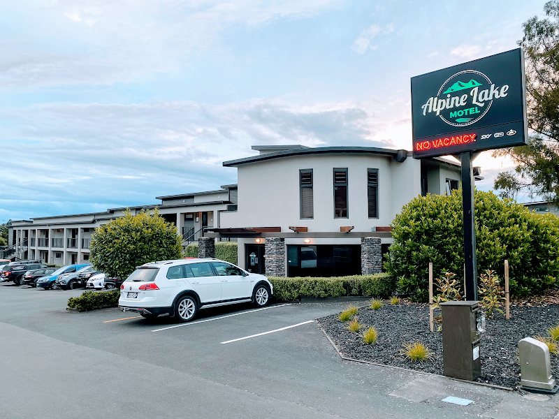 Alpine Lake Motor Lodge in Taupo, New Zealand