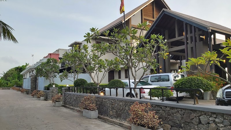Amora Lagoon Hotel in Gampaha, Sri Lanka