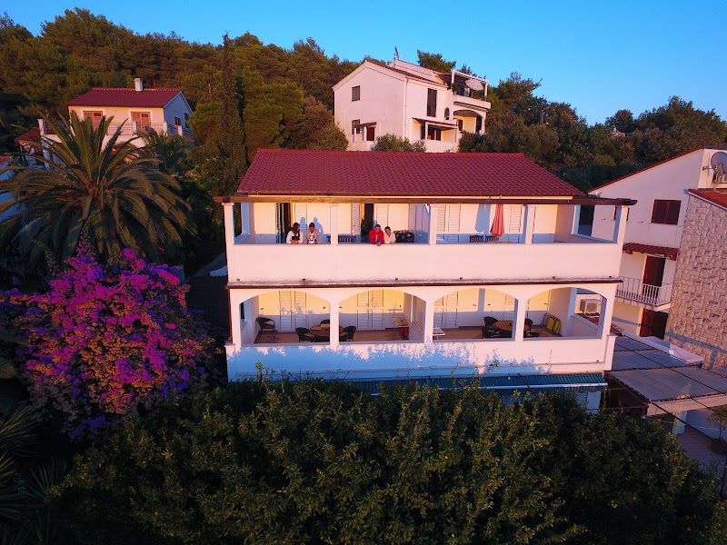 Apartments Biba in Kastel Stari, Croatia