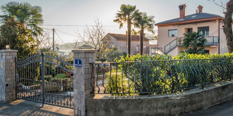 Apartments Dukić in Matulji, Croatia