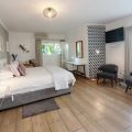Ballinderry, The Robertson Guest House