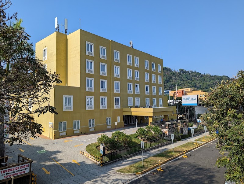 Beverly Hills: Hotel & Business in Antiguo Cuscatlan, El Salvador