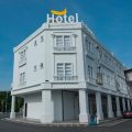 Big Banana Hotel