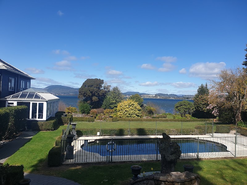 Black Swan Lakeside Boutique Hotel in Rotorua, New Zealand