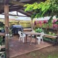 Burgundy Rose Motel