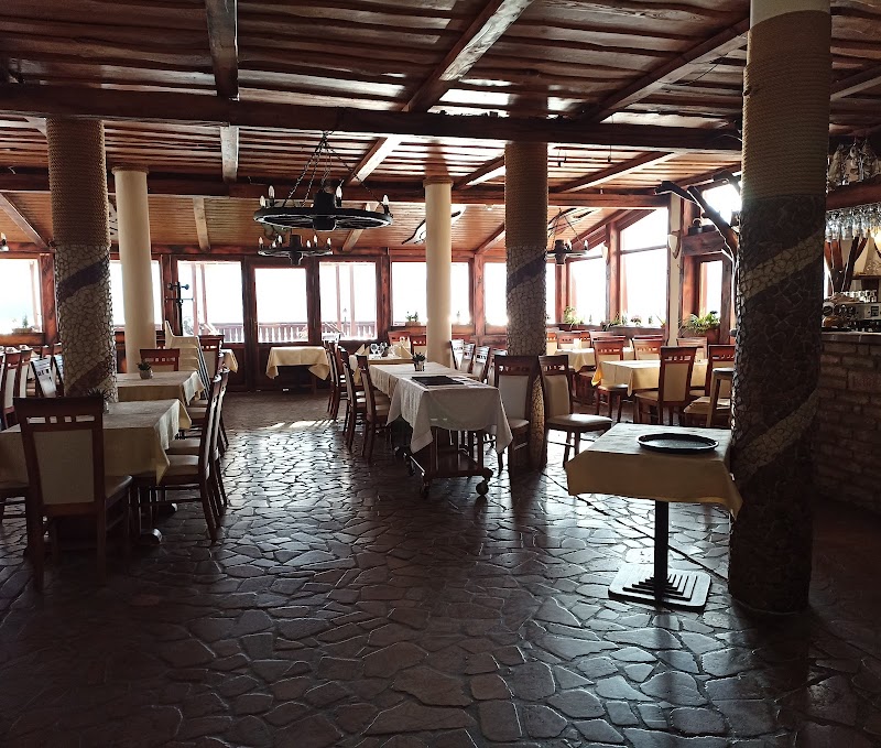 Camelot Club Hotel in Vac, Hungary