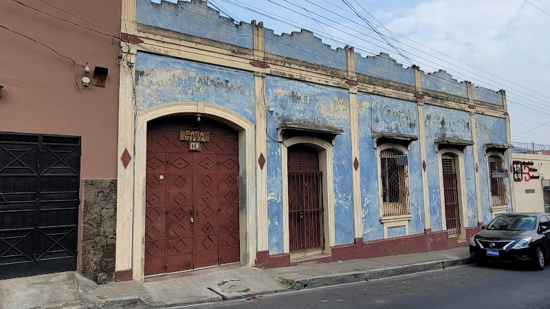 Casa Vieja Guest House in Santa Ana, El Salvador