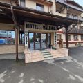 Central Hotel
