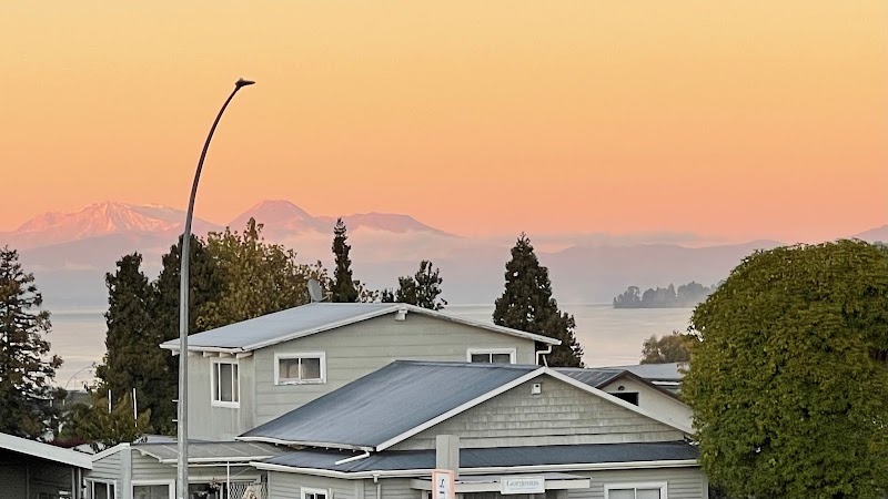 Chantilly’s Motor Lodge in Taupo, New Zealand