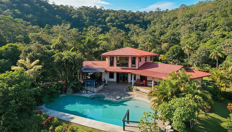 Finca Mei Tai Cacao Lodge in Upala, Costa Rica