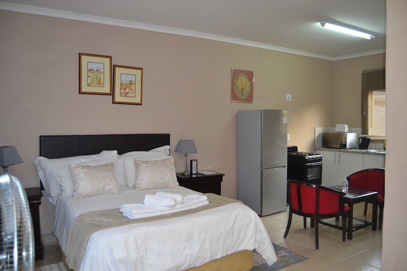 Green Grove Country Lodge in Centurion, South Africa