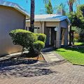 Green Kalahari Guesthouse