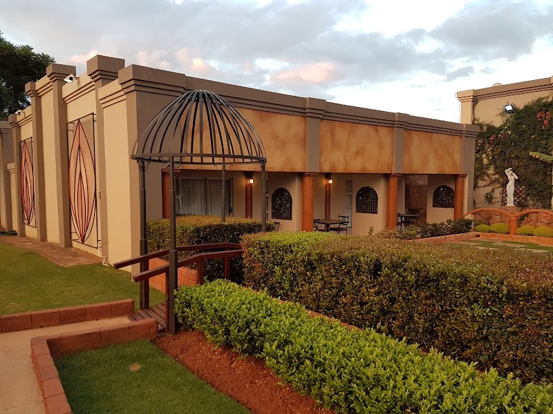 Homestay Travel Guest House in Krugersdorp, South Africa
