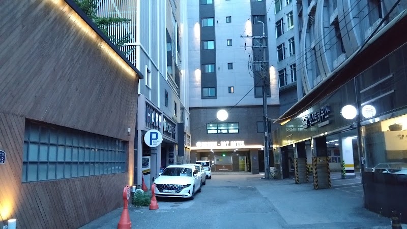 Hotel 2 Heaven Gimhae in Kimhae, Korea, South