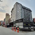 Hotel Box