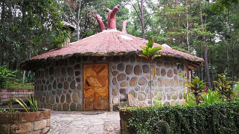 Hotel Cabañas Los Pinos in Siguatepeque, Honduras