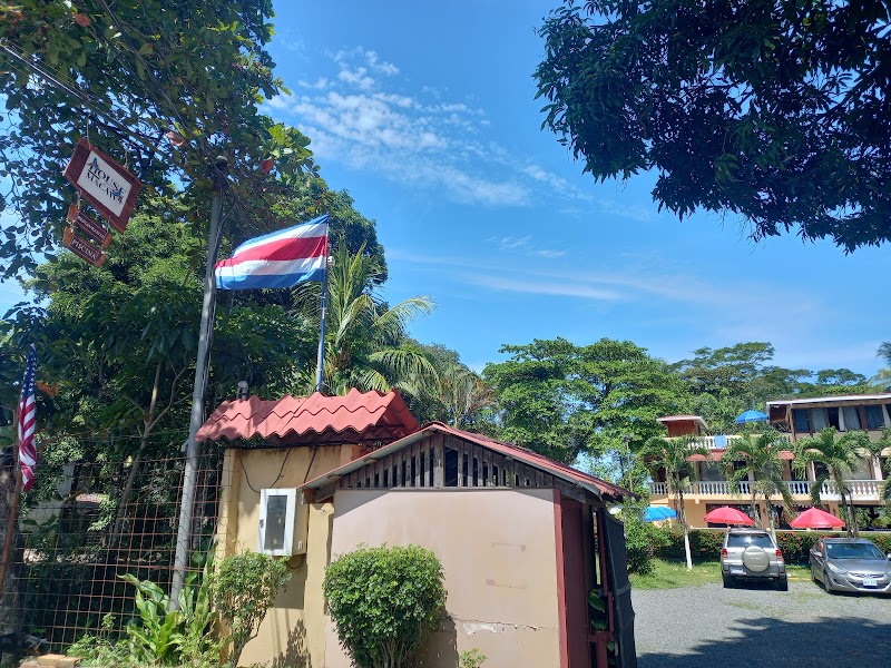 Hotel Carara in Puntarenas, Costa Rica