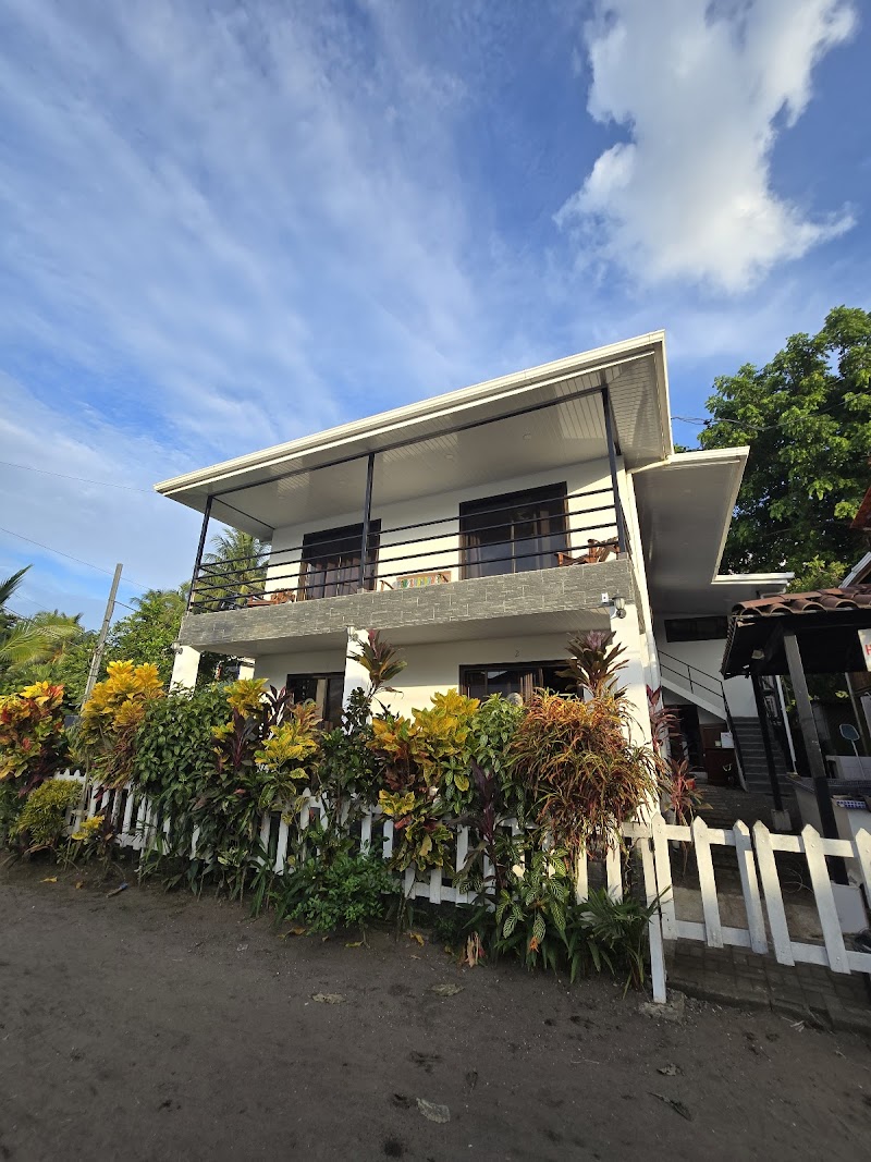 Hotel Casa Blanca in Puerto Limon, Costa Rica