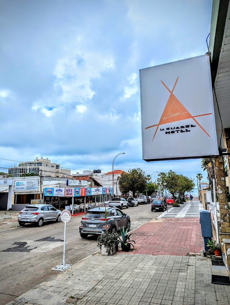 Hotel La Cumbre in Minas, Uruguay