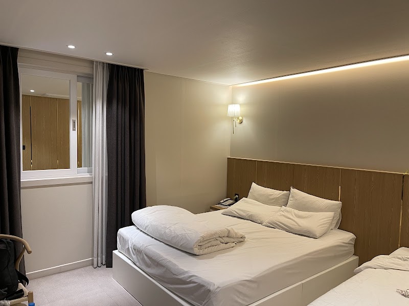Hotel Lium in Ch'onan, Korea, South