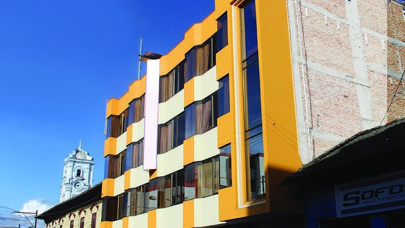 Hotel Lumar in Tulcan, Ecuador