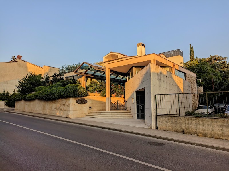 Hotel Milan in Pula, Croatia