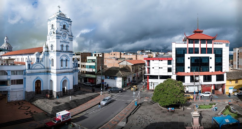Hotel Palacio Imperial in Tulcan, Ecuador